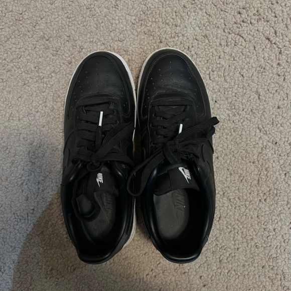 SOLD BRAND NEW BLACK and WHITE Nike Air Forces - Picture 4 of 11